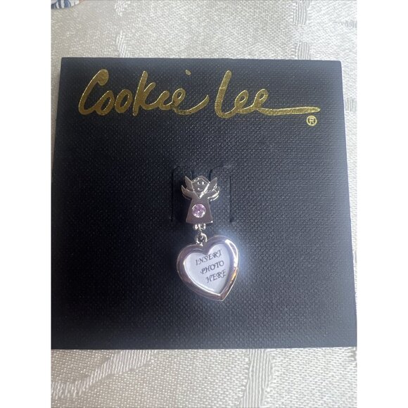 NWT Cookie Lee Pin Cute Angel with Pink Cubic Zirconia Heart Shape Photo Frame - Picture 2 of 3